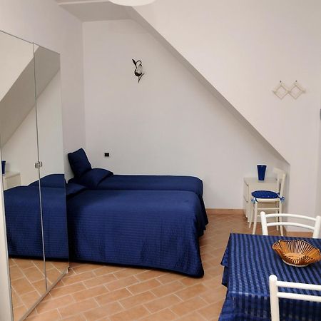 Guest House Dimora Fiorita Serracapriola Chambre photo