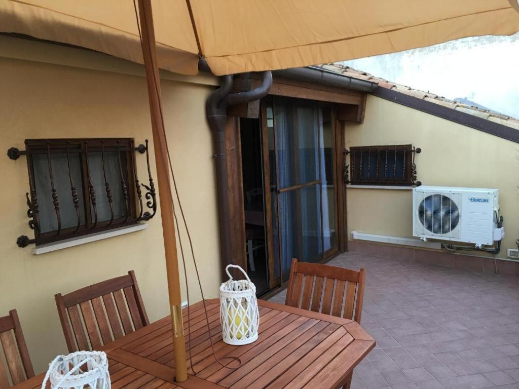 Guest House Dimora Fiorita Serracapriola Extérieur photo
