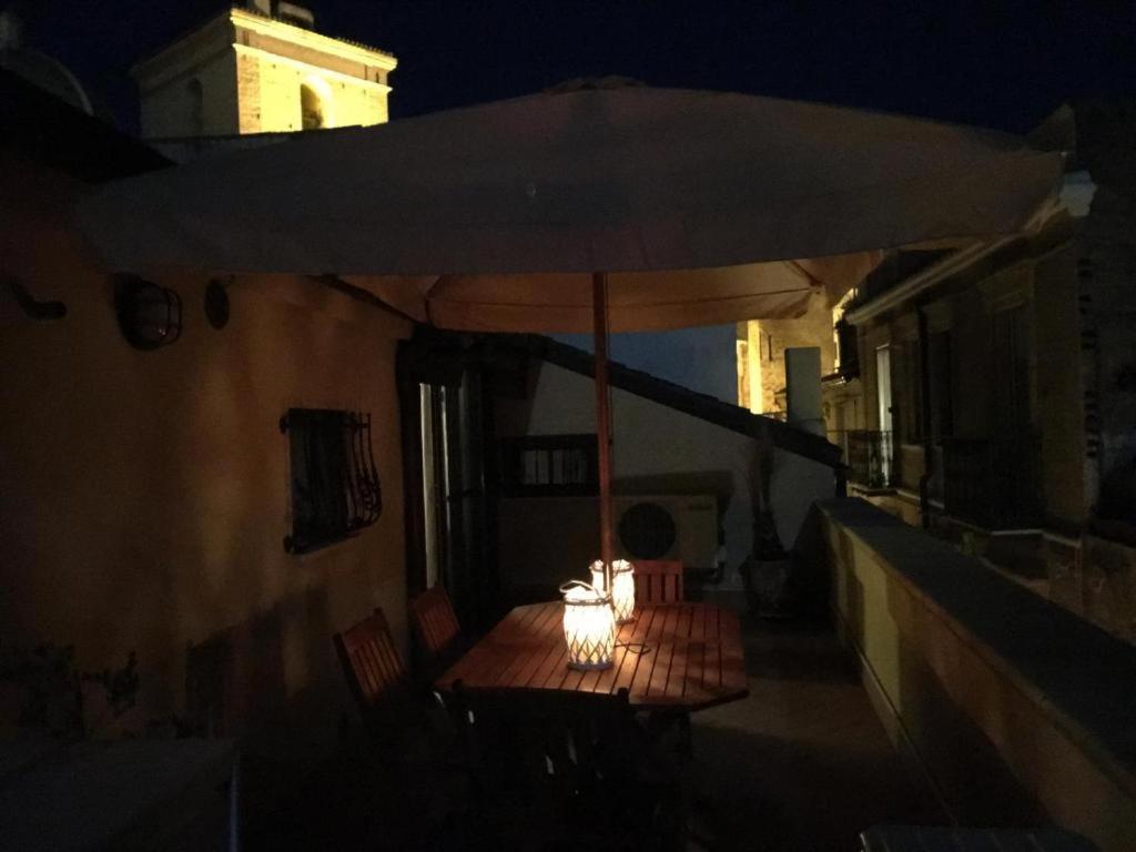 Guest House Dimora Fiorita Serracapriola Extérieur photo