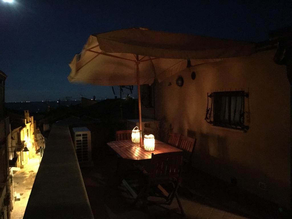 Guest House Dimora Fiorita Serracapriola Extérieur photo